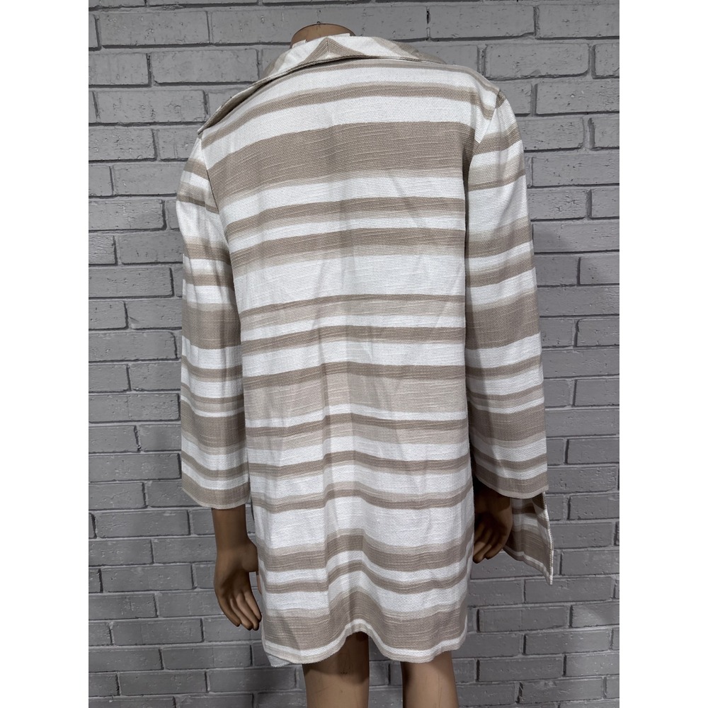 Chico's Striped Open Front Jacket Tan White Textured 3/4 Sleeve Size 1 Medium - Picture 4 of 7
